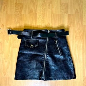 S belted soft faux leather zip skirt